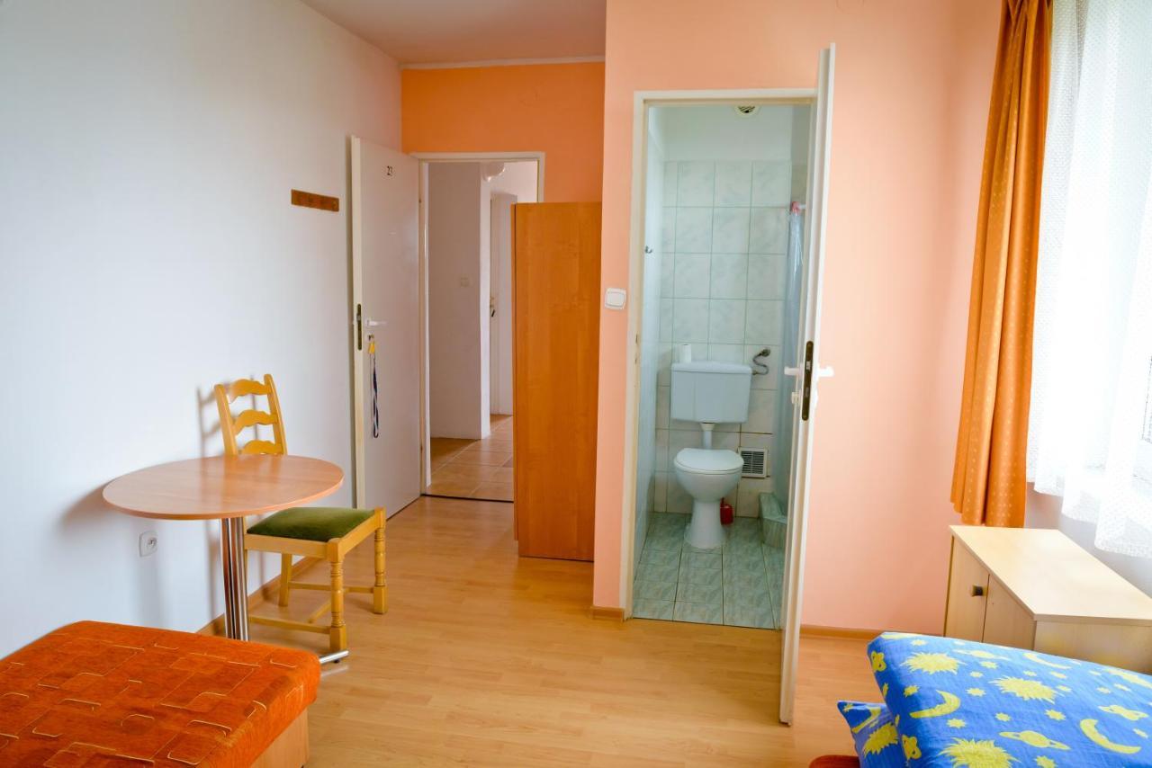 Auberge de jeunesse Osrodek Zibi à Władysławowo Extérieur photo